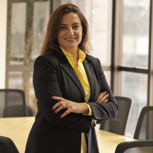 Catherine Moura